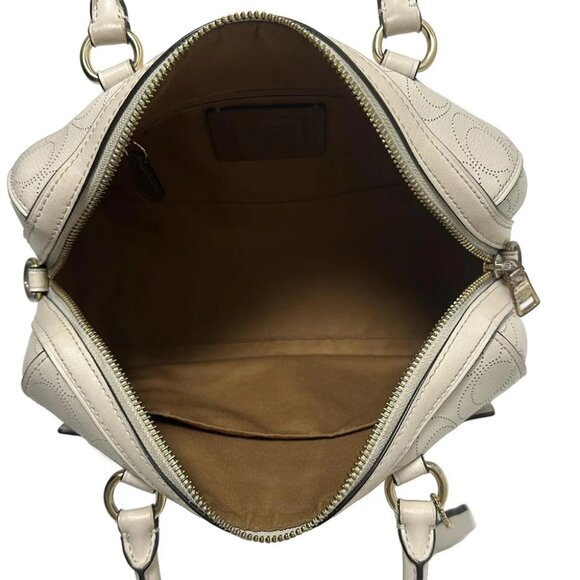 COACH - 1006 Cream Leather Handbag - Picture 6 of 9